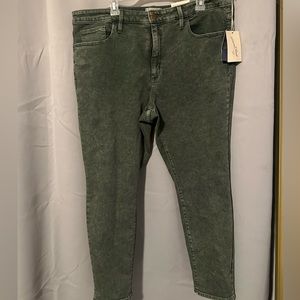 Acid washed Denim Jeans - Size 18